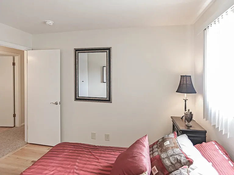 Bradley Place Townhomes — Photo 2