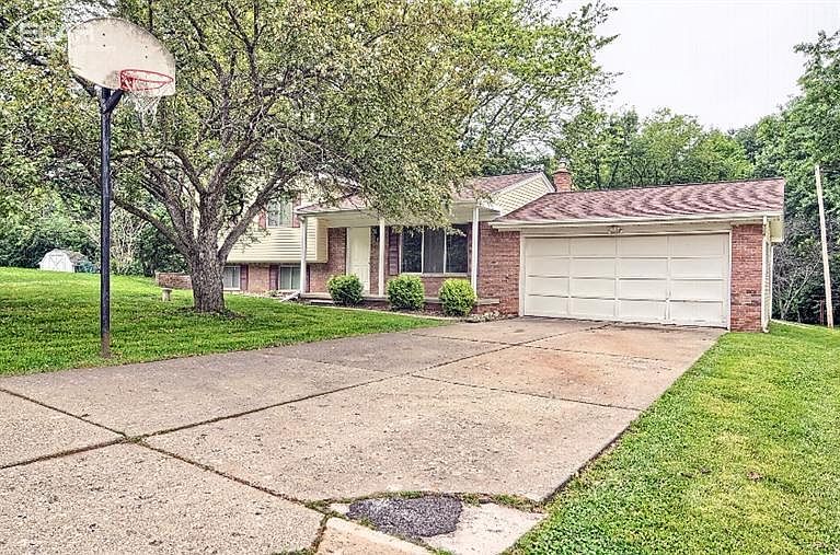 1st image of 8456 Belle Bluff Dr