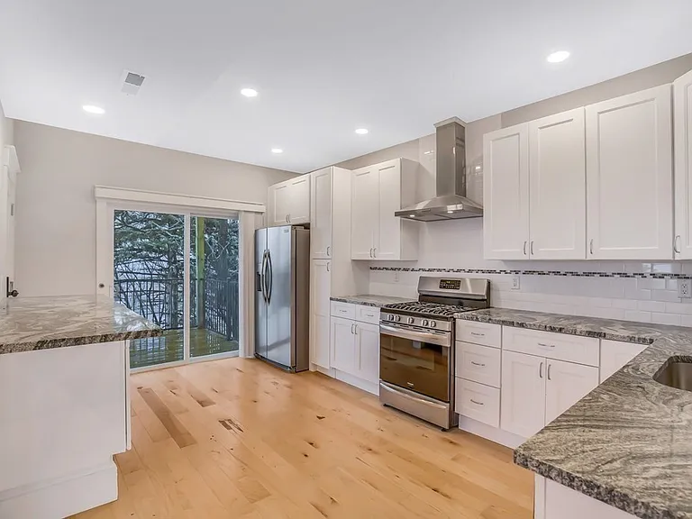 9 Woodward Park St #1 — Photo 1