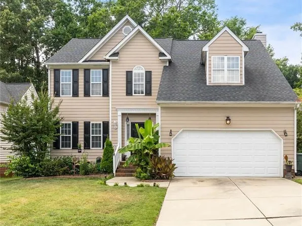 14 Oleander Point, Greensboro, NC 27407