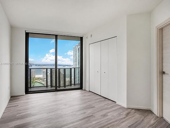 4th image of 801 S Miami Ave Unit 3906