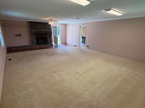 3rd image of 59 Cottonfield Rd