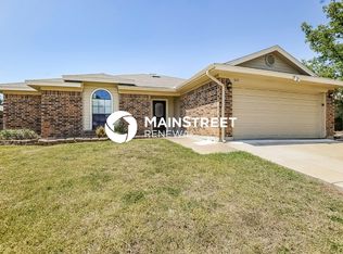 8221 Meadowbrook Dr, Watauga, TX 76148