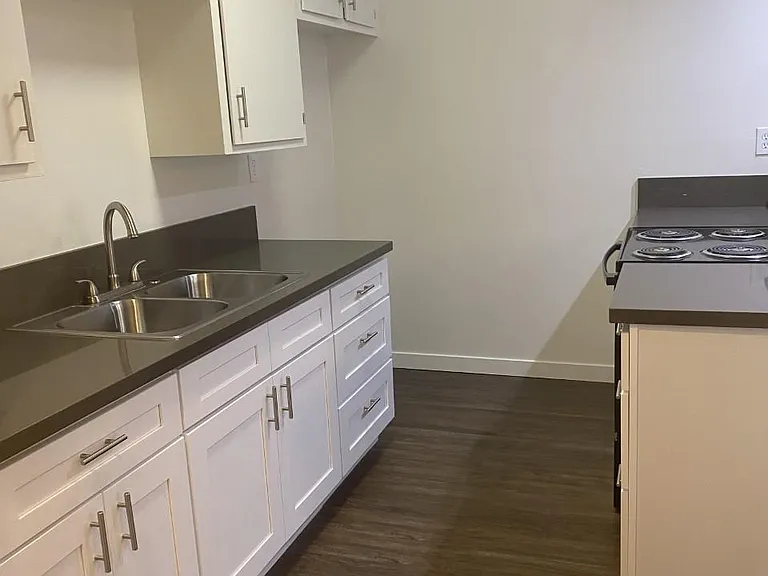 Mel Alma Apartments — Photo 17