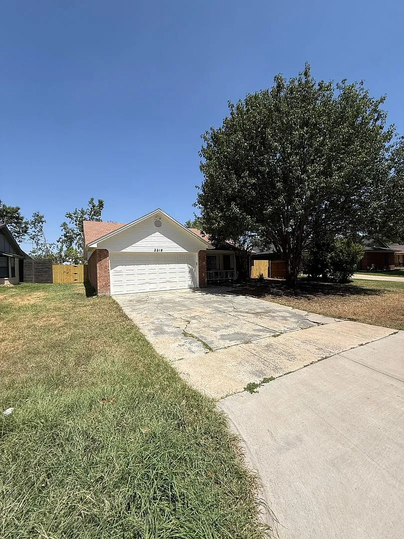 House for Rent — Photo 1
