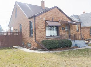 2415 W Morgan Ave, Milwaukee, WI 53221