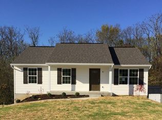 112 Ashley Dr, Dry Ridge, KY 41035