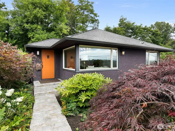 4009 32nd Avenue SW, Seattle, WA 98126