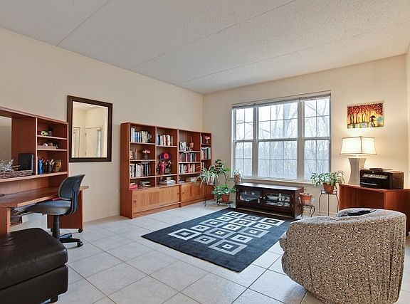 5th image of 222 Shadow Creek Cir #0