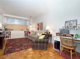 210 E 15th St APT 1-L, New York, NY 10003