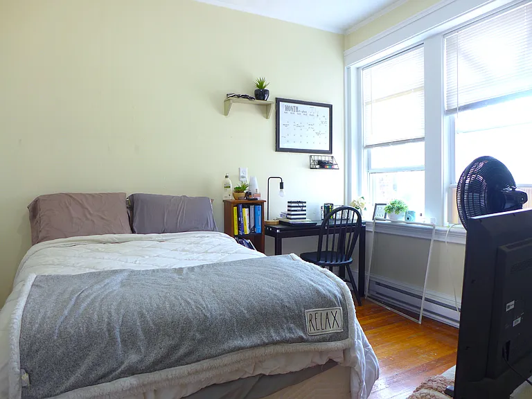 868 Huntington Ave #2 — Photo 8
