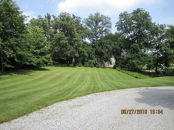 3rd image of 1260 Riffel Rd