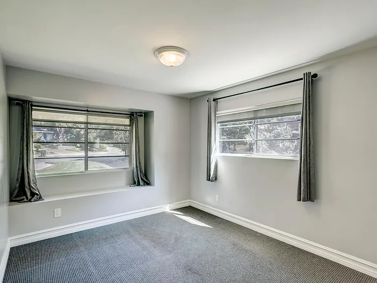 1710 Country Club Dr — Photo 38