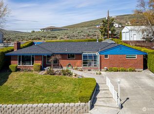 451 Statter Rd, Ephrata, WA 98823