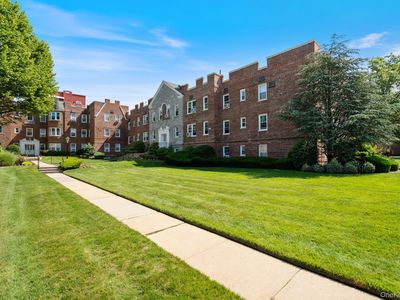 102 S Village Avenue #2B, Rockville Centre, NY, 11570