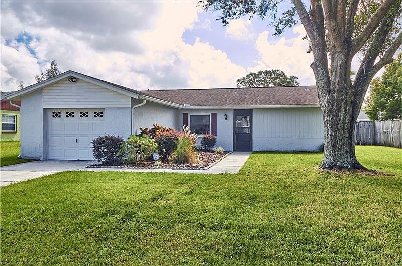 1st image of 4933 Hi Vista Cir