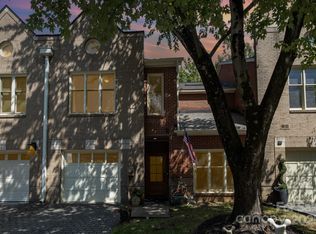 332 Settlers Ln, Charlotte, NC 28202