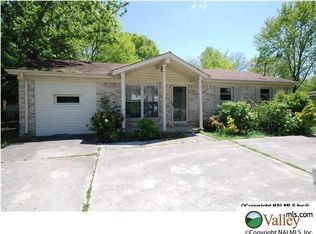 3208 Uvalde Ln NW, Huntsville, AL 35810