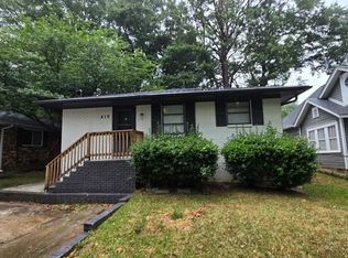 421 Lake Dr, Hapeville, GA 30354