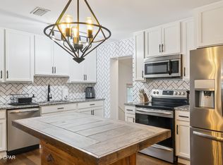 605 E 2nd Pl, Panama City, FL 32401