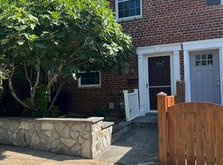 209 Burgess Ave, Alexandria, VA 22305