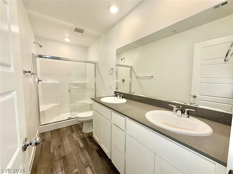 913 Rosy Starling St — Photo 13