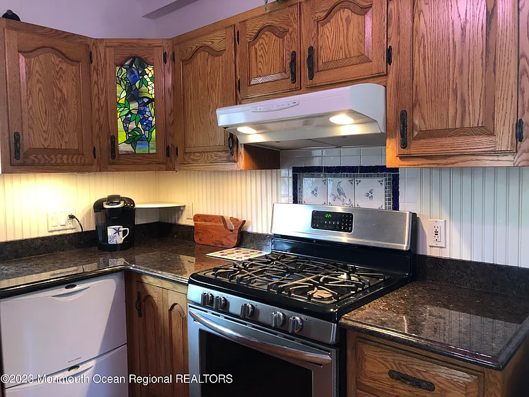 65 Pilgrim Ptwy — Photo 11
