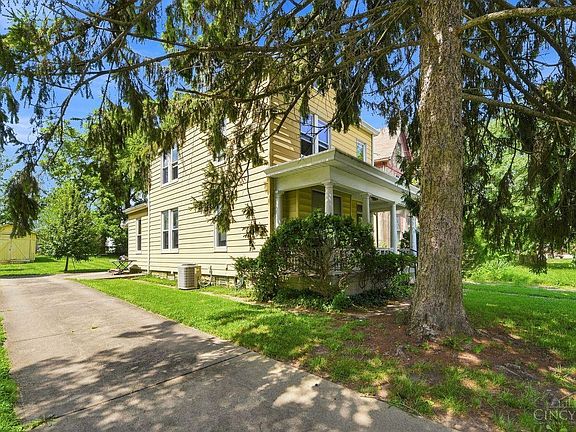 2nd image of 536 Elliott Ave
