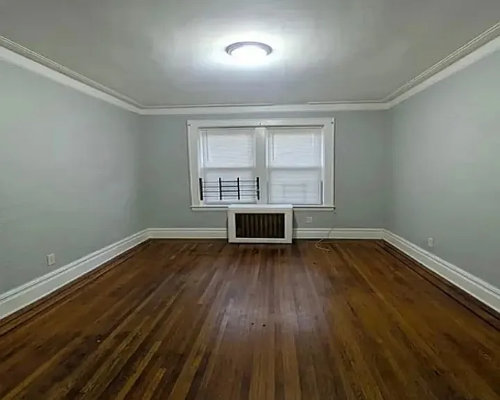 201 Shephard Ave #102A — Photo 3