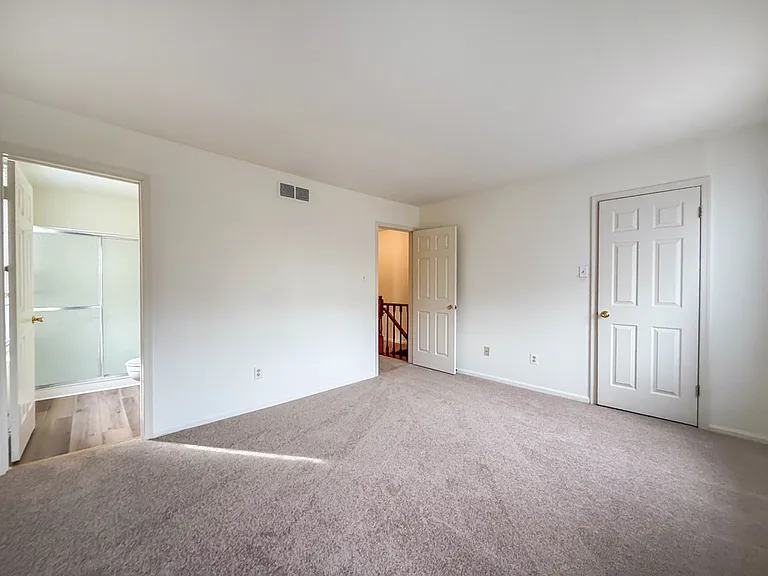 21 Stockton Ct — Photo 17