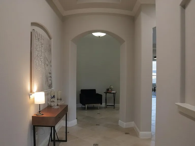 5709 Ridgepass Ln — Photo 5