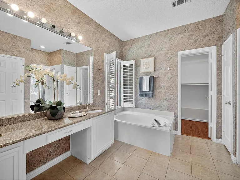 4729 Bull Run Dr — Photo 20