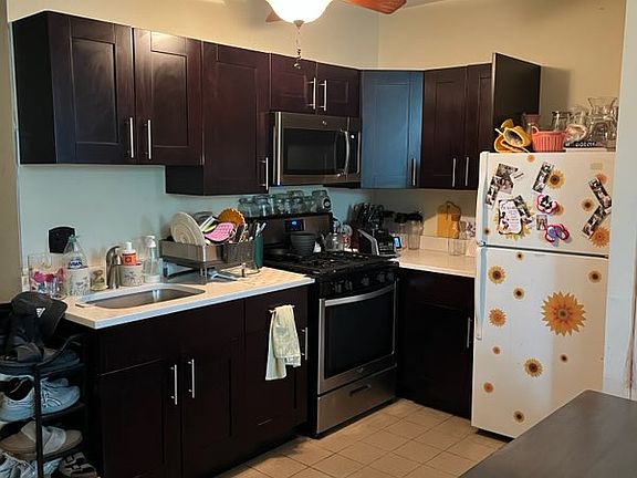 5th image of 803 Dickinson St Floor 2