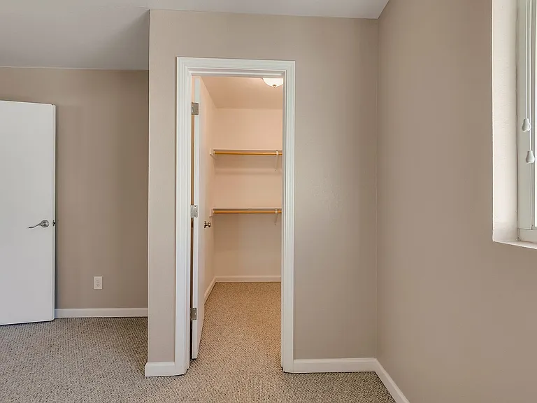 4296 Clay St — Photo 10