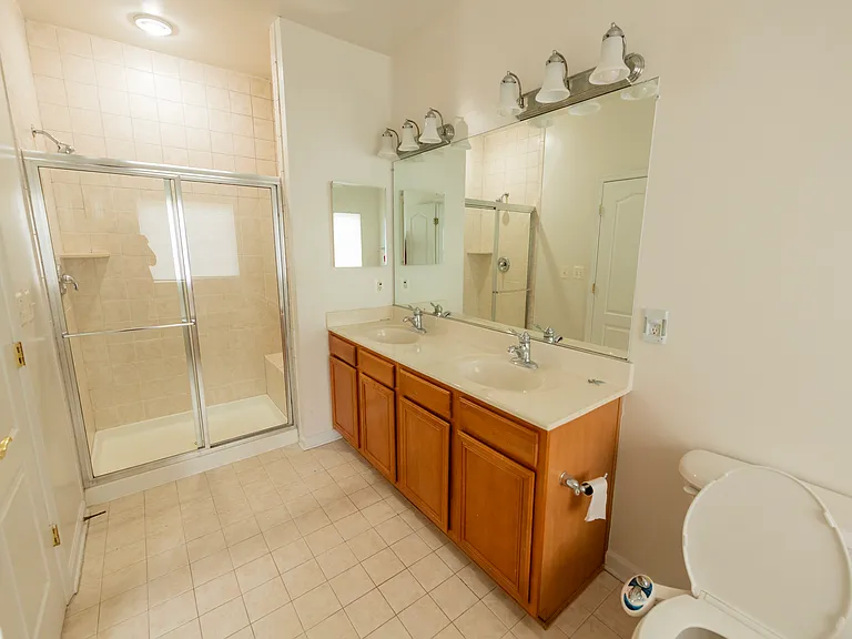 17409 Grant Cottage Dr — Photo 34