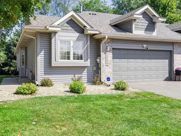 2309 Stephani Ct, Little Canada, MN 55117