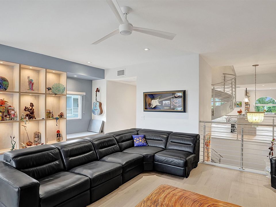 1st image of 1774 Bay Drive #1774