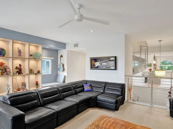 1774 Bay Drive #1774, Pompano Beach, FL 33062