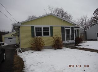 2104 S Brentwood Pl, Essexville, MI