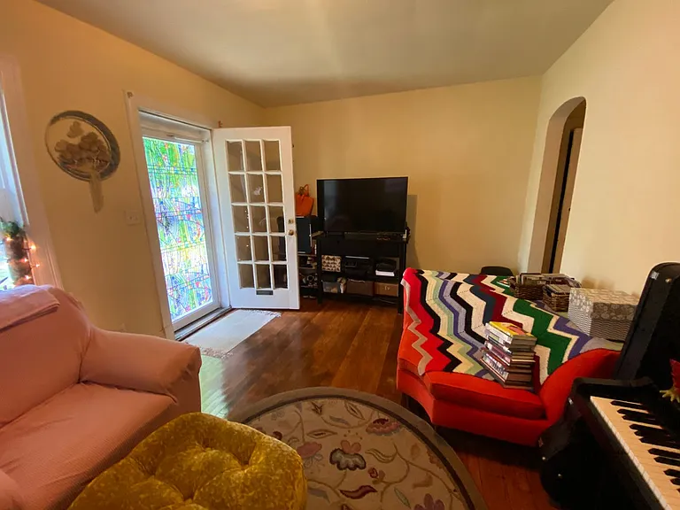 3218 W Grace St — Photo 5