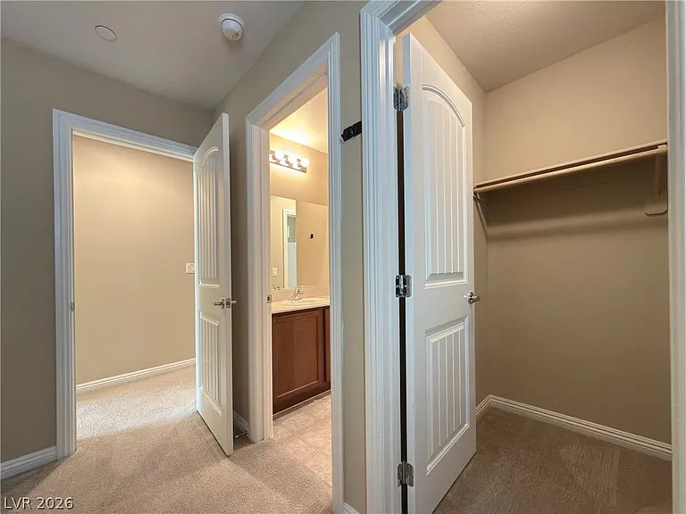12 Jasmine Point St — Photo 29