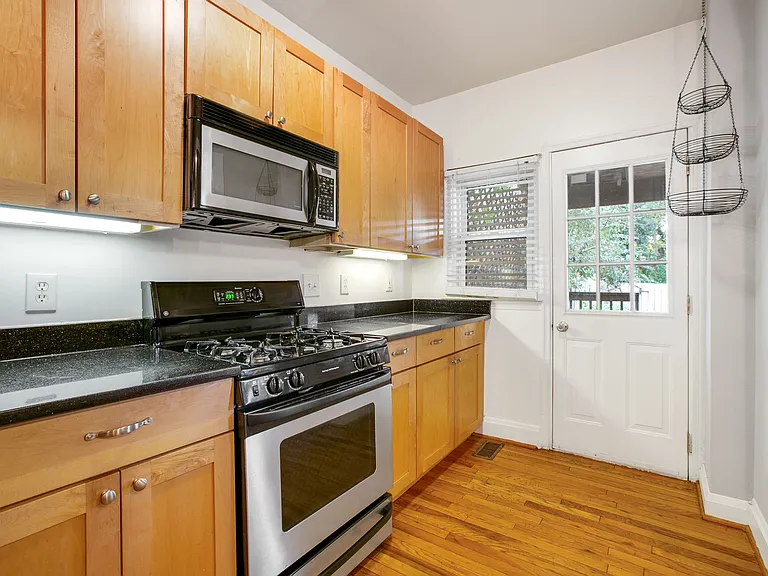 1125 Roland Heights Ave — Photo 10