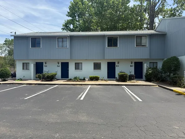 3600 SW 19th Ave APT 51, Gainesville, FL 32607