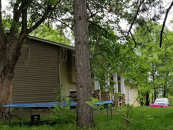 3rd image of 2951 183rd Ave NE