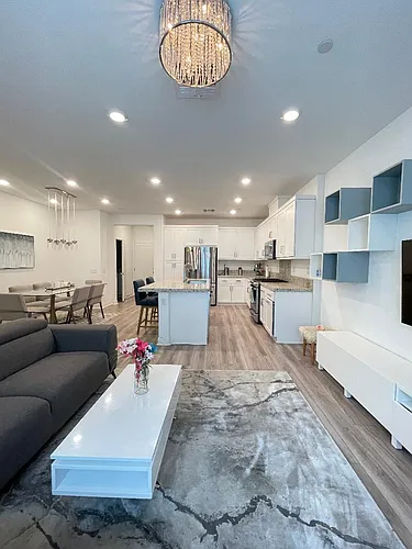 12136 Summer Ln Photo 1