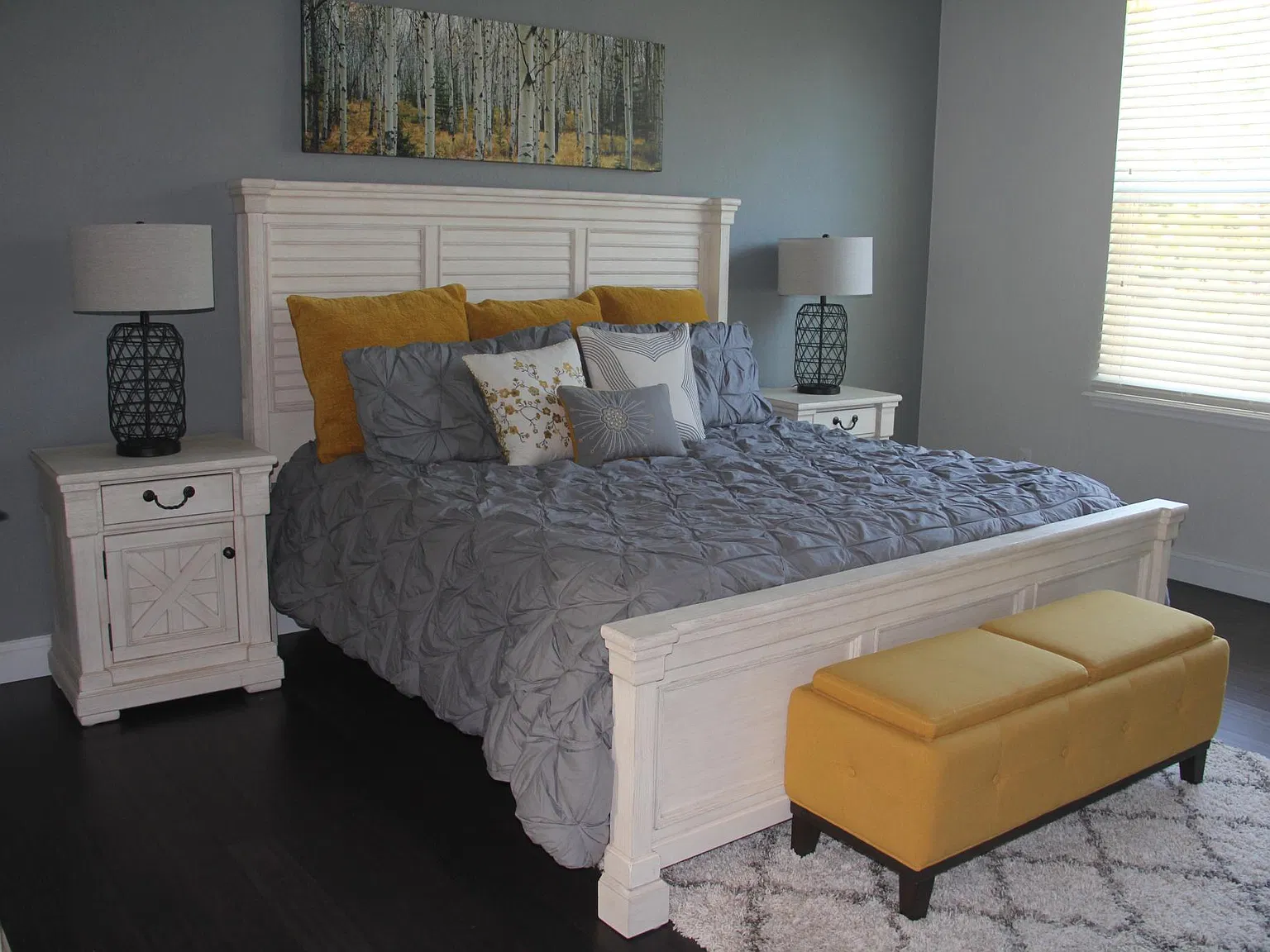 4 bed, 2162 sqft, $2,900 — Photo 2