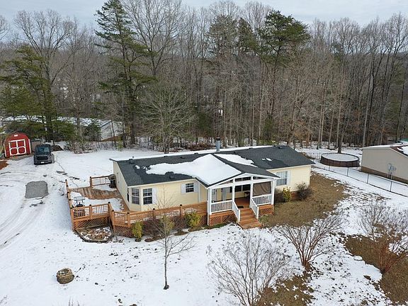 2nd image of 140 Hunters Rdg