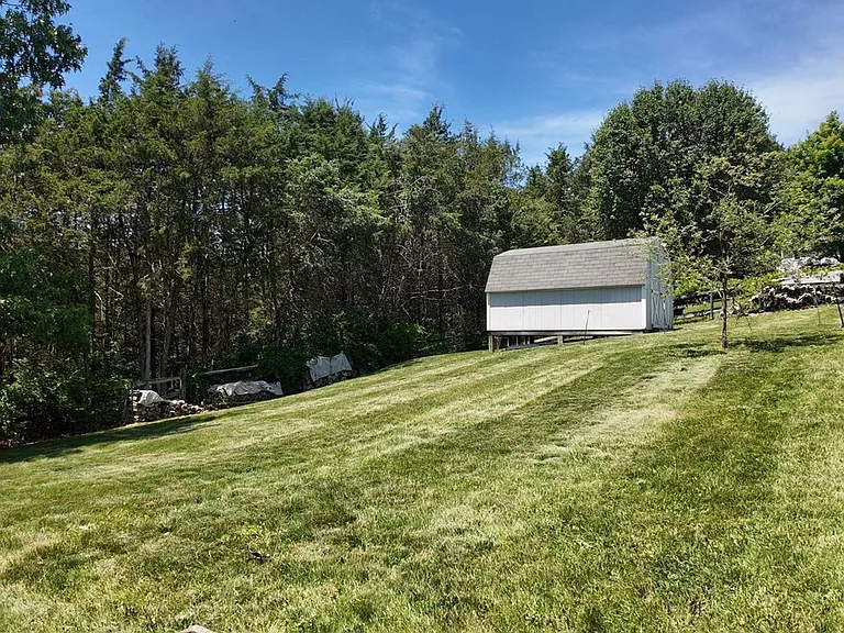 1185 Kesler Rd — Photo 28