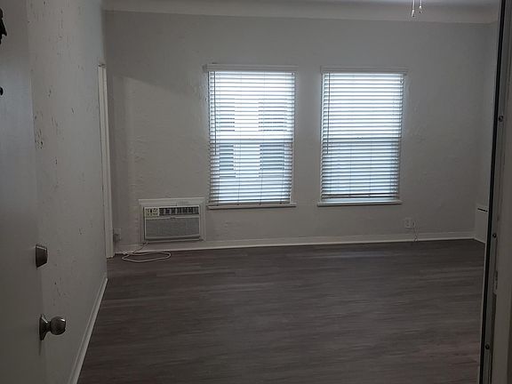 Living Room (view from unit entry)