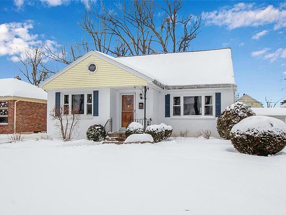 2nd image of 299 Bernhardt Dr